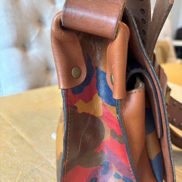 Price Drop,Patricia Nash  Winter Bloom Collection Leather Crossbody Bag. - Picture 8 of 10